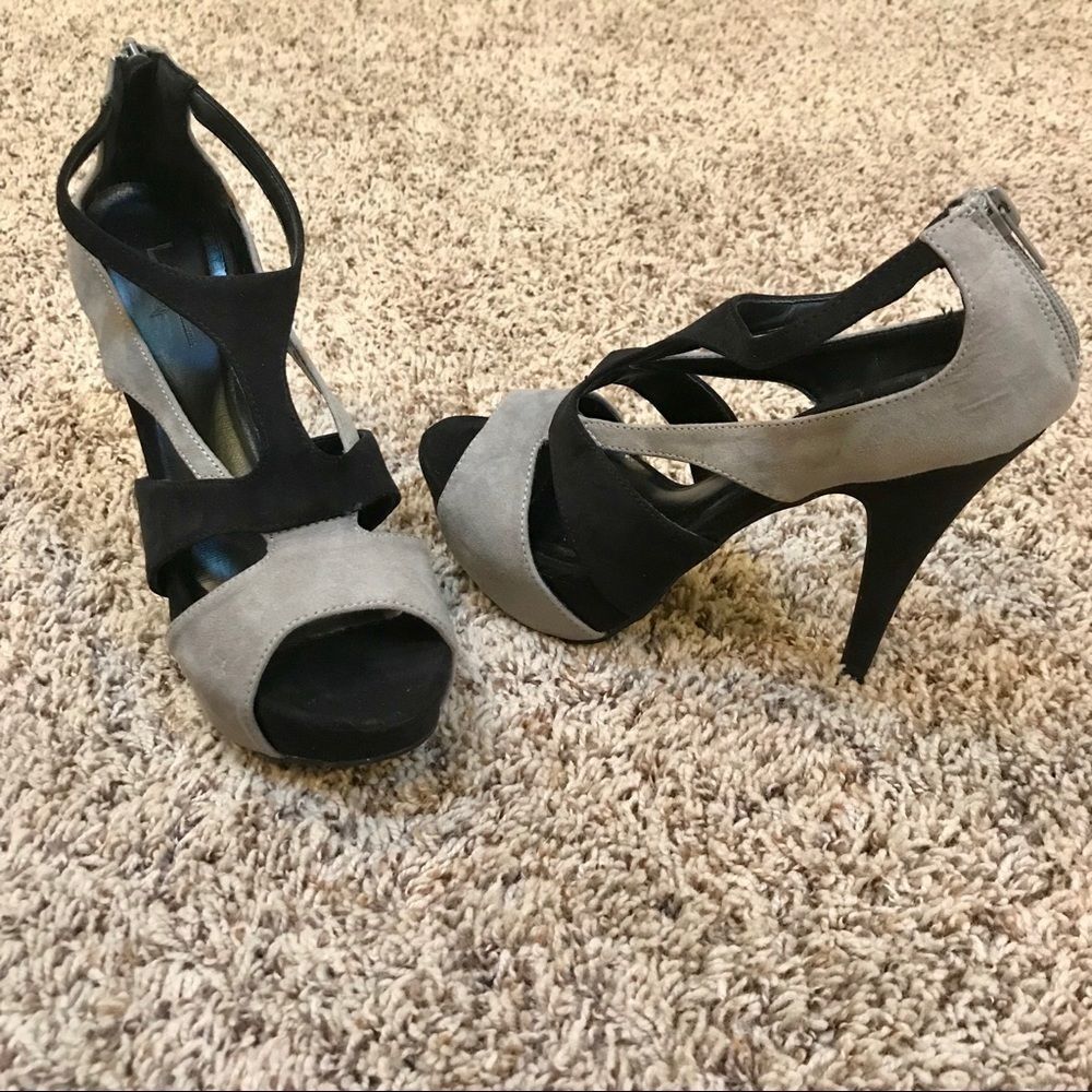 Like New Black and Gray Suede High Heels Women’s size 8 M EUC